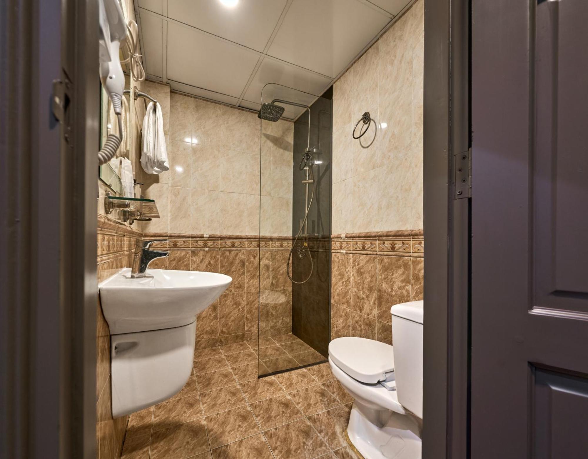 Cloud Passion Airport Hotel 3*